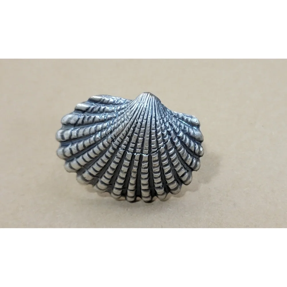 Vintage BV Scallop Seashell Statement Ring Antiqued Silver Tone Twisted Band